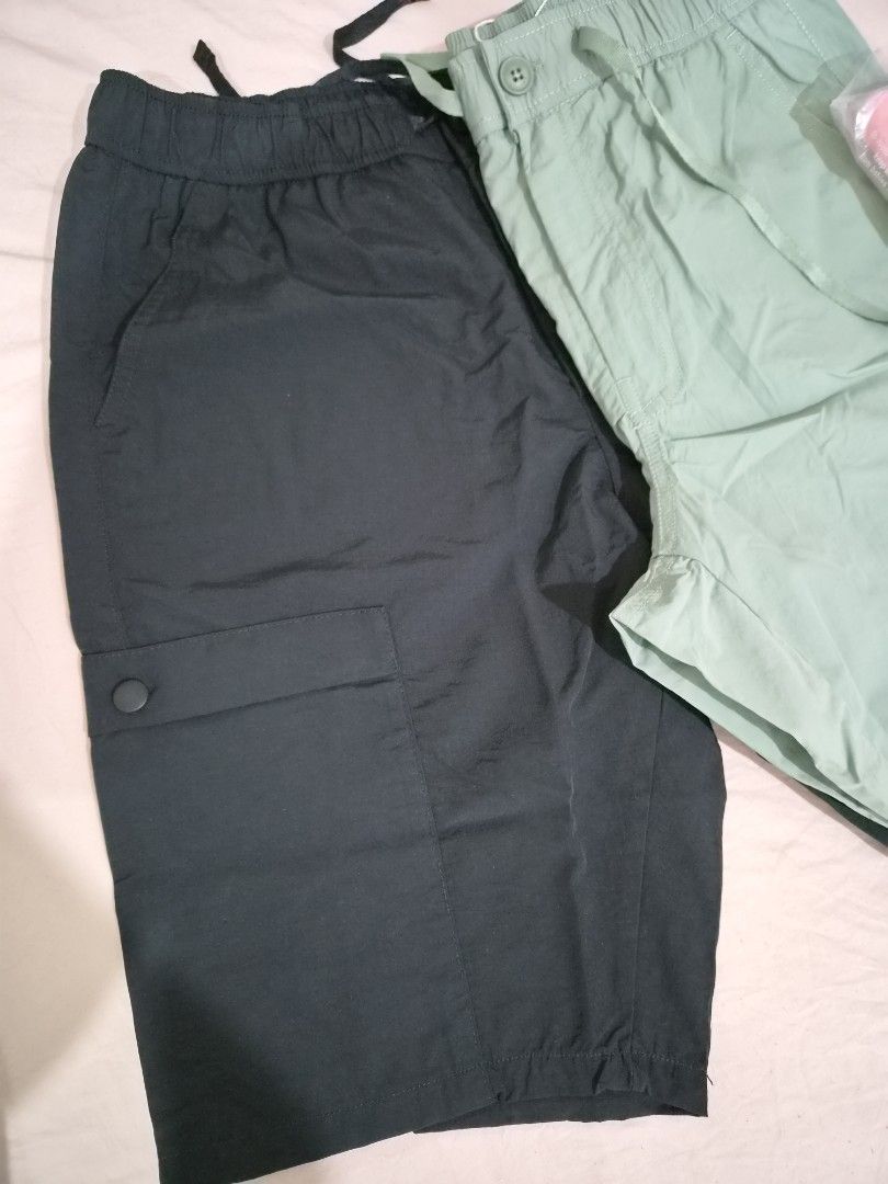 Lacoste Casual Shorts Size S (Category: Shorts) located in Taytay. Submitted by passiveincome89 (Listing ID 1466876975, Image 3). Description: - Brand: Lacoste - Unisex Shorts -With adjustable drawstring - side cargo pockets - Colors: Light green, Black, Pastel Pink - Size: all small - Style: Versatile everyday wear, perfect for casual outings.
