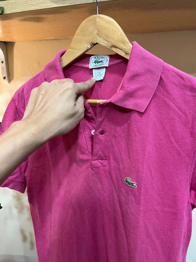 Lacoste x Izod Polo shirt (Category: Luxury Apparel) located in Quezon City. Submitted by michypeachyy1 (Listing ID 1466878355, Image 3). Description: 850 plus shipping only medium size.