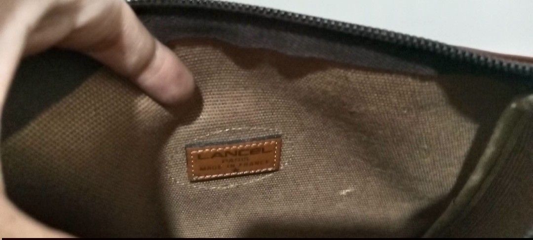 Lancel (Category: Luxury Bags & Wallets) located in Gapan. Submitted by montesnora80204 (Listing ID 1466926049, Image 3). Description: .