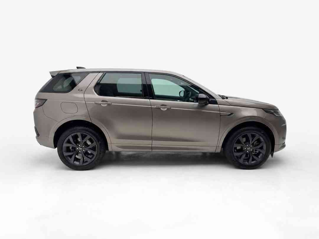 Land Rover Discovery Sport Mild Hybrid 2.0 R Dynamic SE 7-Seater (A) (Category: Used Cars) located in Singapore. Submitted by vincar_pre-owned (Listing ID 1466953214, Image 2). Description: 7 seating layout offering flexible space for families or groups, while the elevated ride height and rugged Land Rover design cues give it both presence and capability. Upscale finishes, a modern infotainment suite, and comfortable amenities, making it ideal fo