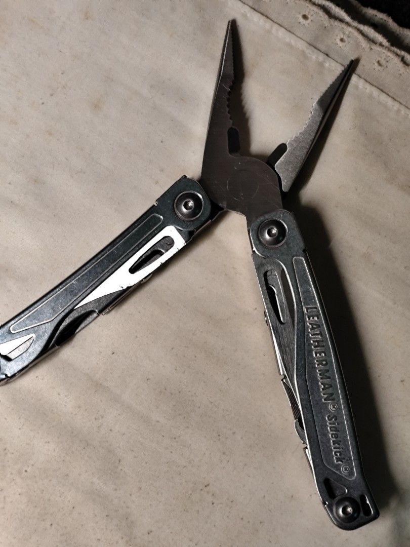 Leatherman Sidekick Multitool (Category: Home Improvement Tools & Accessories) located in Dasmarinas. Submitted by brianrk (Listing ID 1466907913, Image 2). Description: - Brand: Leatherman Sidekick Multitool - Material: Durable stainless steel with a solid build - Condition: Shows normal signs of handling and minor surface wear, fully functional - Key Features: Smooth spring-action pliers and easy-fold tools on both handles - Convenience: Comes 