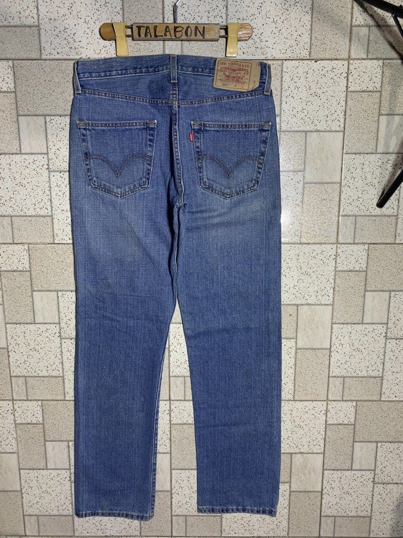 Levis 501 Extended Patch (Category: Jeans) located in Bacolod City. Submitted by ocean_us (Listing ID 1466806102, Image 1). Description: Item: Levis 501 Extended Patch ____________________________ Made in Mexico Details: ▪️Size - 33 x 34 ▪️Actual - 33 x 44 ▪️Hem - 8 ▪️Minor scratches ▪️FREE SHIPPING FEE Pm, Thanks ✅We ship Nationwide via Jnt Express ✅We do video call for assurance 📍Bacolod City Negros Occidental.