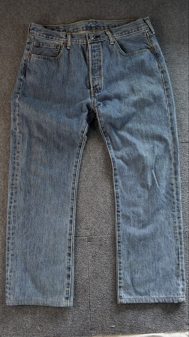 Levis 501 Extended patch Button fly (Category: Jeans) located in Argao. Submitted by rapidoy2k (Listing ID 1466810647, Image 2). Description: Size 30-32 straight cut .