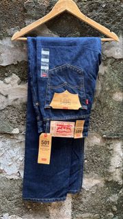 (Category: ) located in . Submitted by thrift_cass (Listing ID 1466859804, Image 1). Description: .