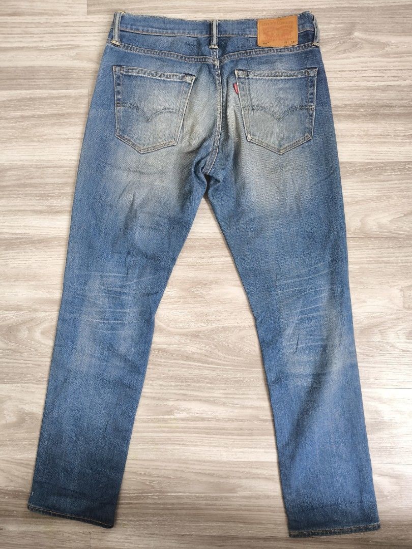 Levis 511 Mudwash Style Denim Pants (Category: Jeans) located in Davao. Submitted by payperstealthriftdvo (Listing ID 1466865003, Image 3). Description: Size 32 on Tag Measurements Width: 32 to 33" Length: 41" Hem: 7.5" Thigh: 12" Mid: 12" Excellent Condition No Issue PM 📩📩📩 📍 Cabantian, Davao City.
