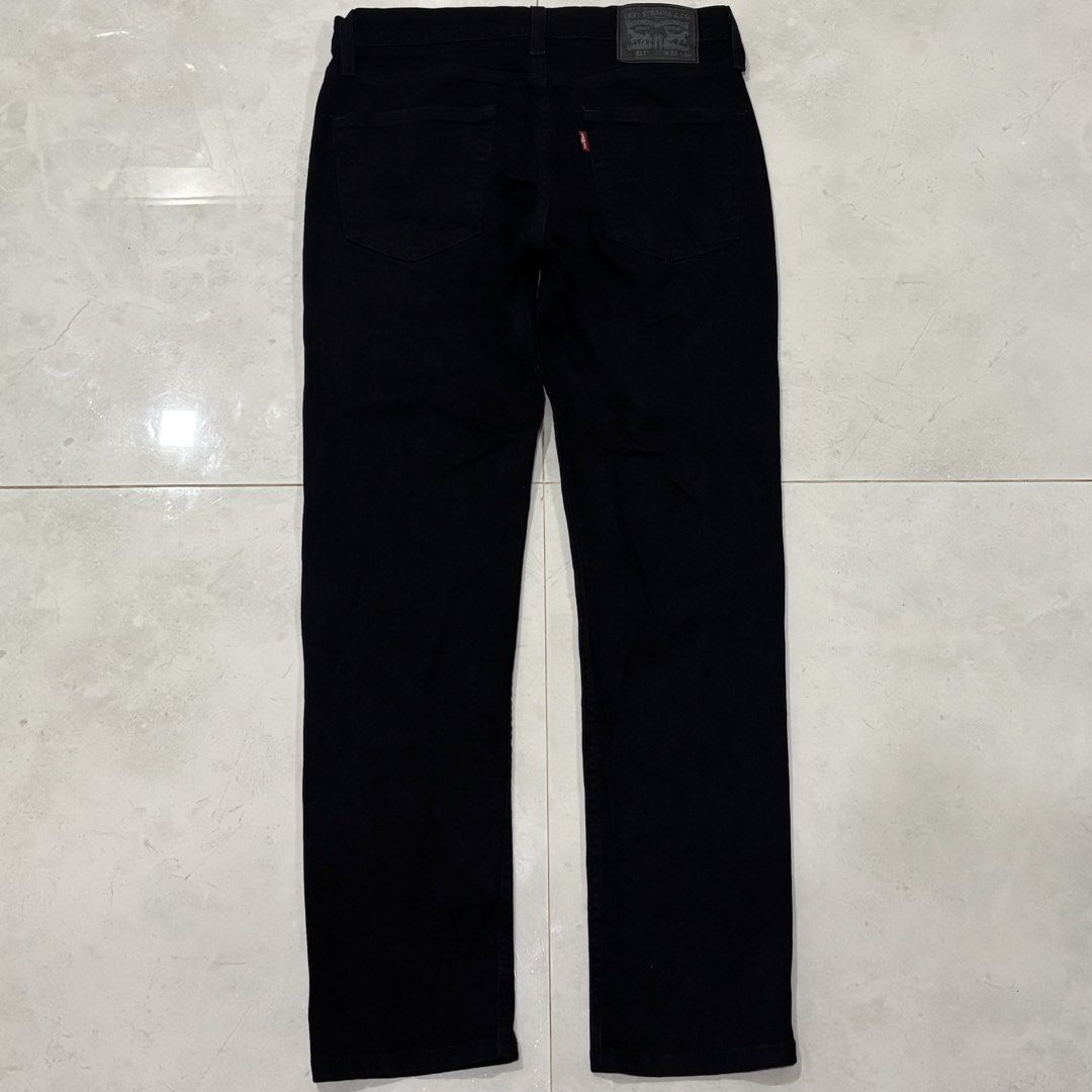 Levis 511 pants (Category: Jeans) located in Cebu City. Submitted by florianmiral (Listing ID 1466824174, Image 3). Description: Levis 511 pants Excellent condition 32 | 30 W 16 L 38.5.
