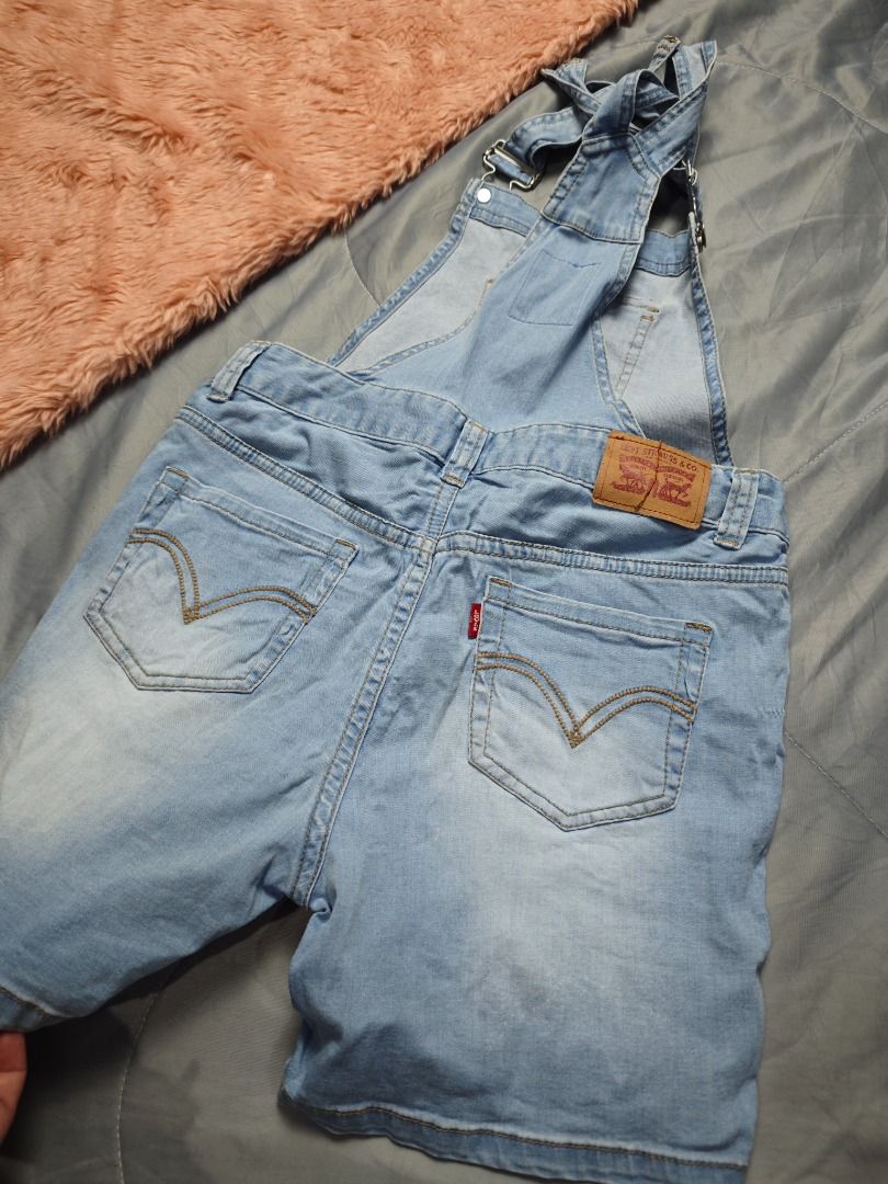 LEVI'S KIDS JUMPSHORTS (Category: Babies & Kids Fashion) located in Imus. Submitted by eykc01 (Listing ID 1466909890, Image 3). Description: EUC-LIKE NEW 7-8YO NEEDS IRON LNG, WALA NAPO TIME MAG IRON:).