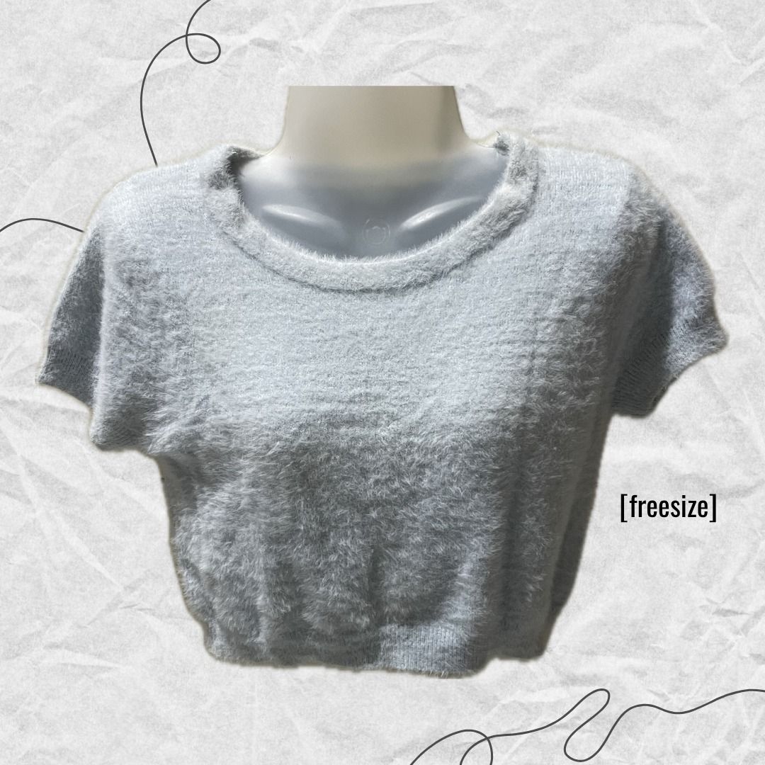 Light Blue Soft Baby Tee (Category: Shirts) located in Manila. Submitted by lovedbydeviii (Listing ID 1466856724, Image 1). Description: Light Blue Soft Baby Tee 🧵Php 75 👗Size: Freesize 👗Used once (good as new) * note that color may slightly vary due to lighting .