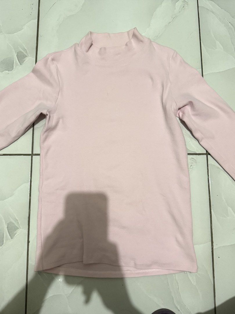 Light Pink Mock Neck Long Sleeve Top (Category: Longsleeves) located in Cagayan de Oro. Submitted by ninaaam (Listing ID 1466898718, Image 1). Description: - Color: Soft Light Pink - Style: Mock neckline, long sleeves, pullover - Fabric: Stretchable, comfortable material - Versatility: Great for layering or wearing on its own - Condition: Brand new / Excellent - Mode of Payment: GCash, BPI, or COD available - Shipping: Ships via J&T Express (Metr