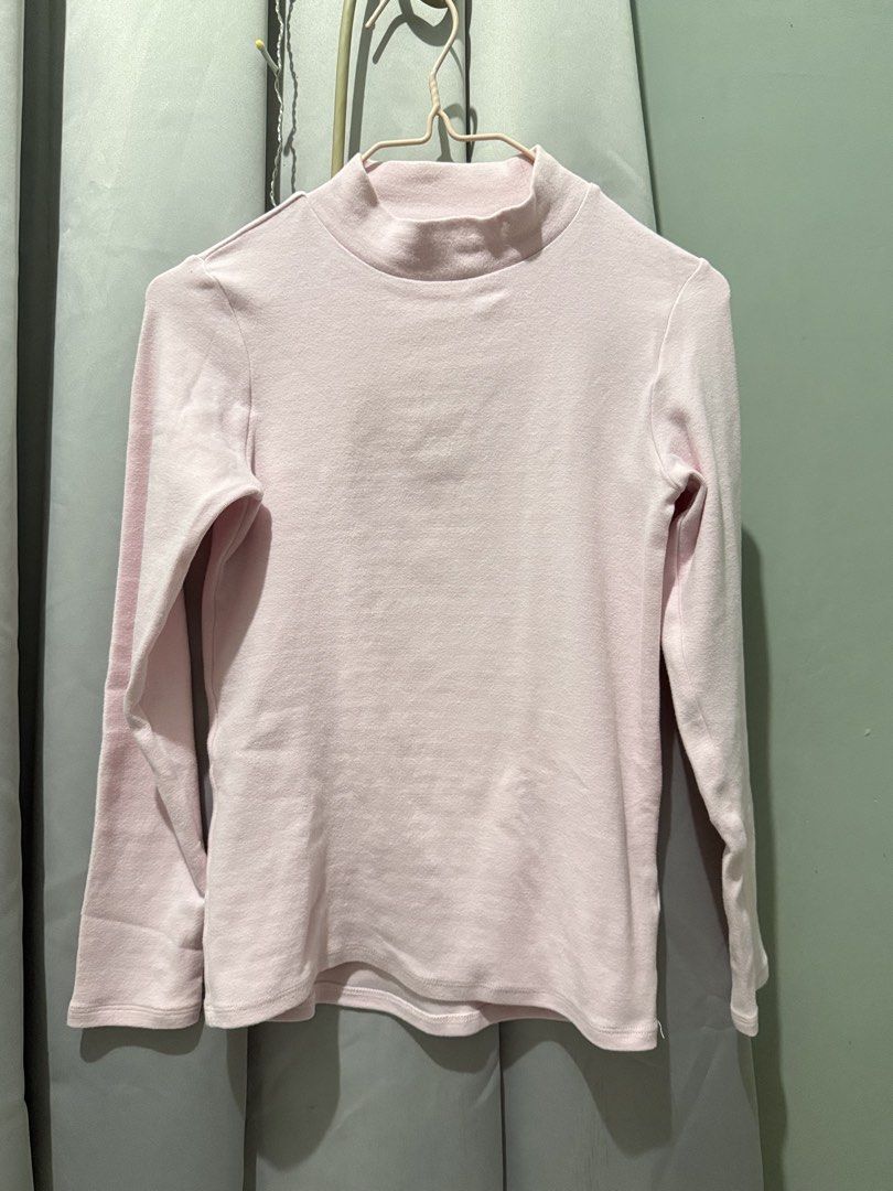 Light Pink Mock Neck Long Sleeve Top (Category: Longsleeves) located in Cagayan de Oro. Submitted by ninaaam (Listing ID 1466898718, Image 2). Description: - Color: Soft Light Pink - Style: Mock neckline, long sleeves, pullover - Fabric: Stretchable, comfortable material - Versatility: Great for layering or wearing on its own - Condition: Brand new / Excellent - Mode of Payment: GCash, BPI, or COD available - Shipping: Ships via J&T Express (Metr