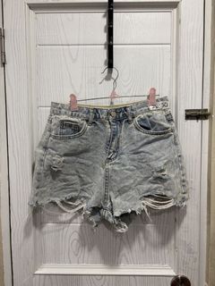 (Category: ) located in . Submitted by shopwithjuu (Listing ID 1466812596, Image 1). Description: .