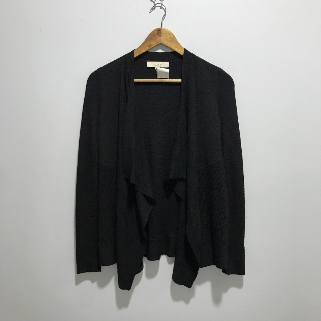 LOFT Black Open Cardigan (Category: Coats, Jackets and Outerwear) located in Cavite. Submitted by tanya.valentin (Listing ID 1466889737, Image 2). Description: - 20x30.