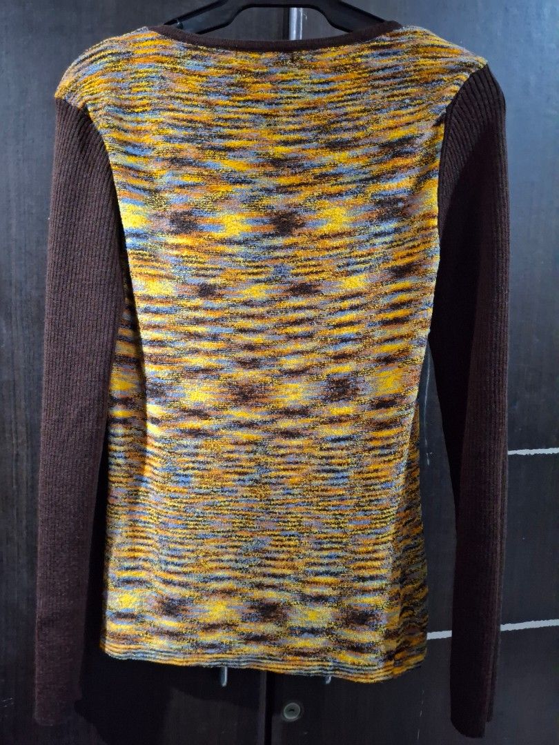 Long Sleeve Knit Top (Category: Longsleeves) located in Caloocan City. Submitted by mei56313 (Listing ID 1466808562, Image 2). Description: - colorful textured body (yellow, blue, orange, dark brown stripes) with chocolate brown ribbed sleeves .