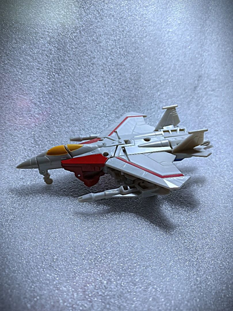 Loose STARSCREAM Legend Class Hasbro Decepticon Transformers (Category: Kids Toys) located in Pasay City. Submitted by Chariselyn (Listing ID 1466875606, Image 3). Description: Loose STARSCREAM (200+sf) Legend Class Hasbro Decepticon Transformers Series: Generations - Thrilling 30th Anniversary, 2013 Scale: 3.75 inches Stock: 1 Box Condition: No box Issues: 0 Accessories: complete, no manual Mode of Payment: GCash or through your rider Shipping o