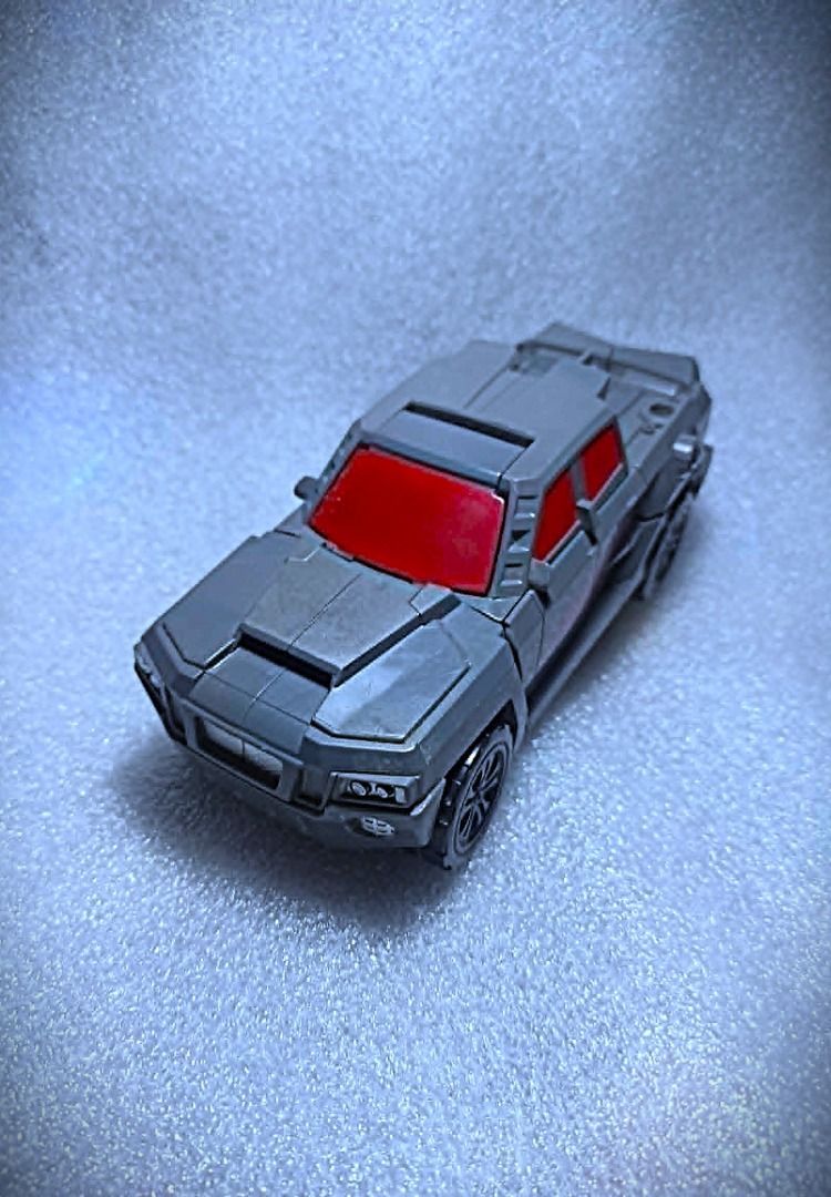 Loose Upsized OFFROAD Weijiang Oversized Autobot Transformers (Category: Kids Toys) located in Pasay City. Submitted by Chariselyn (Listing ID 1466950194, Image 2). Description: Loose Upsized OFFROAD (350+sf) Weijiang Oversized Autobot Transformers Series: Weijiang Knock-offs, 2019 Scale: 8 inches Stock: 1 Condition: 10/10 Issues: 0 Accessories: no weapon, no manual Mode of Payment: GCash or through your rider Shipping options: Payment first befo