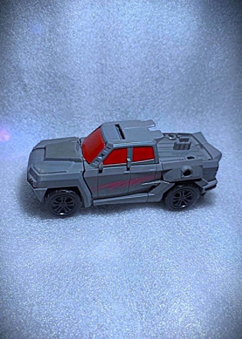 Loose Upsized OFFROAD Weijiang Oversized Autobot Transformers (Category: Kids Toys) located in Pasay City. Submitted by Chariselyn (Listing ID 1466950194, Image 1). Description: Loose Upsized OFFROAD (350+sf) Weijiang Oversized Autobot Transformers Series: Weijiang Knock-offs, 2019 Scale: 8 inches Stock: 1 Condition: 10/10 Issues: 0 Accessories: no weapon, no manual Mode of Payment: GCash or through your rider Shipping options: Payment first befo