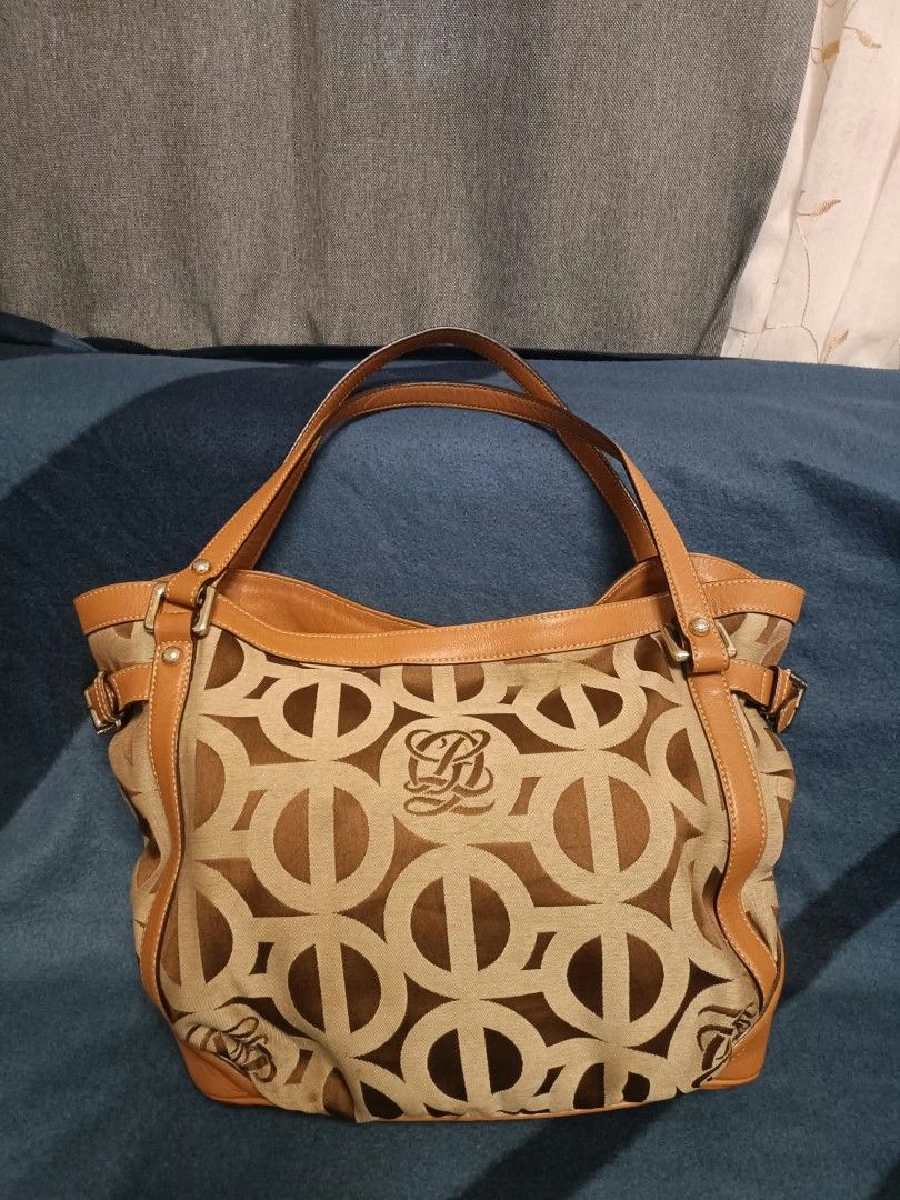 Louis Quatorze monogram canvas shoulder/hobo bag (Category: Shoulder Bags) located in Manila. Submitted by reneemaygo42069 (Listing ID 1466881164, Image 2). Description: 👜✨ Preloved Bags for Sale! ✨ Decluttering my bags as I’m mostly using mommy bags now. 🥹💕 Letting these preloved beauties find a new home and a new owner who’ll love and use them! 🤍 PM if interested! 💌.