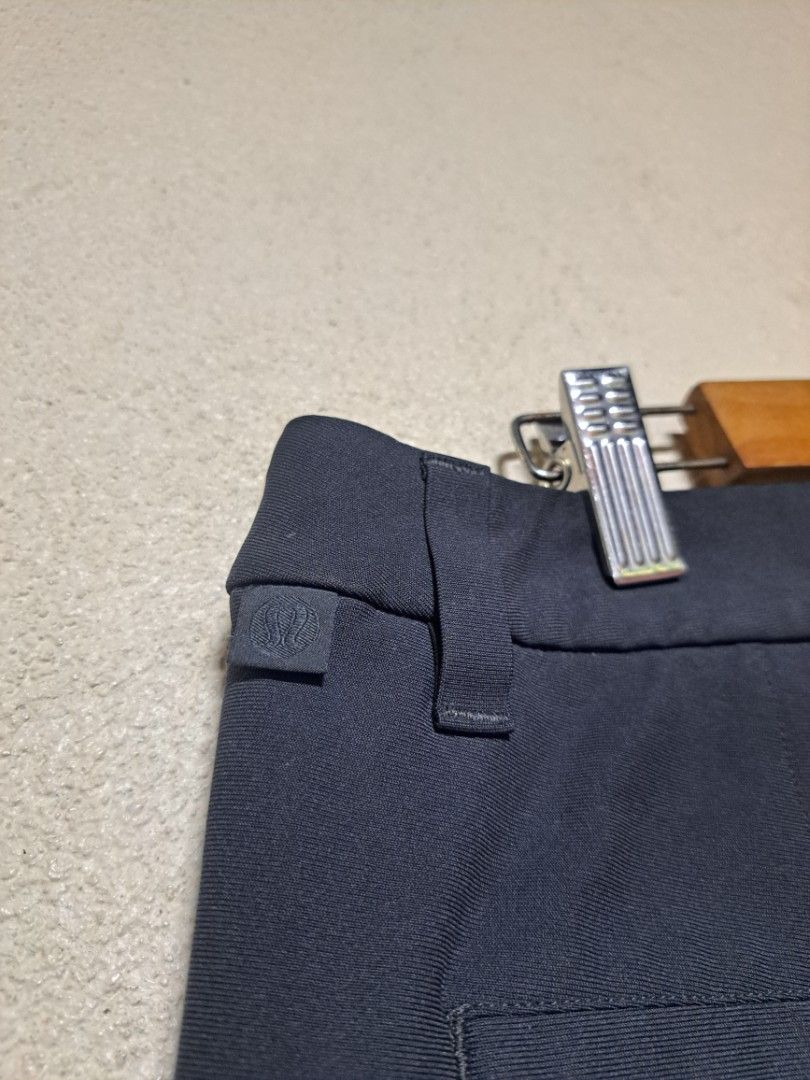 Lululemon ABC Classic Fit Short (Category: Shorts) located in Dumaguete. Submitted by jayarbajad49160 (Listing ID 1466899160, Image 3). Description: Lululemon ABC Classic Fit Short - 1,000 add sf As New Condition Color rate:9.8/10 Size 30 Width:30 Length:16 Loc dumaguete city visayas.