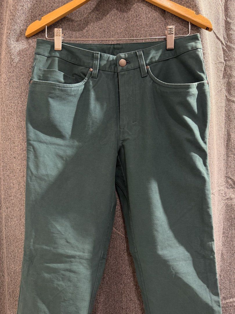 Lululemon ABC Pants (Category: Trousers) located in Makati City. Submitted by dailypickups_ (Listing ID 1466891258, Image 3). Description: Size: 29-30 Waist Condition: 10/10 Dimensions Length: 39” Inseam: 29.5” Thigh: 9.5” Knee: 7.5” Leg opening: 7” Front rise: 11”.