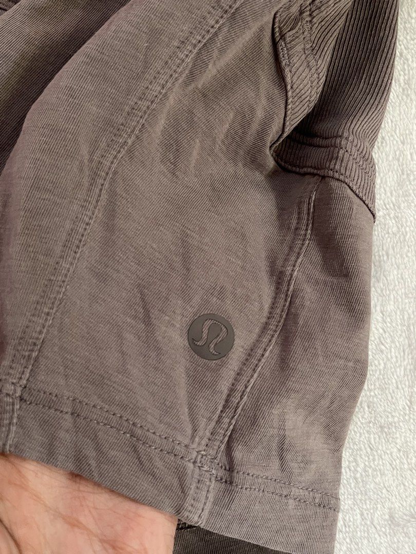 Lululemon Better Best Longsleeve (Category: Longsleeves) located in Cagayan de Oro. Submitted by prelovedbynmei (Listing ID 1466836500, Image 3). Description: - Authentic Lululemon ribbed crop top in a stylish taupe shade - Chic long sleeves with a modern chest cut-out detail - Features the signature logo on the bottom hem - Made from ultra-soft, comfortable fabric - Ideal for workouts, gym sessions, or casual athleisure wear - Standard cropped f