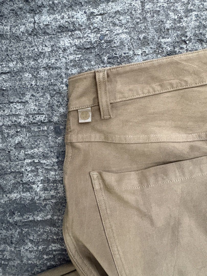 Lululemon Commission Pants Slim Khaki Size 32 (Category: Trousers) located in Iligan City. Submitted by seddicmoti2002 (Listing ID 1466870260, Image 3). Description: - Size: 32 - Color: Khaki - Fit: Slim-fit with comfortable 4-way stretch technical fabric - Pocket: Secure zippered back pocket for small essentials - Style: Clean, versatile look ideal for casual shirts and polos - Authenticity: Original size tag inside the pocket.