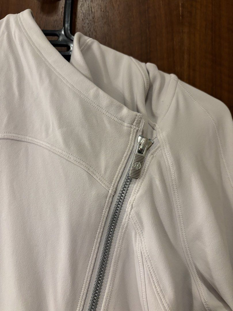Lululemon Light Purple Asymmetric Full Zip Jacket (Category: Coats, Jackets and Outerwear) located in Muntinlupa City. Submitted by juliegarcia (Listing ID 1466882113, Image 2). Description: 🚢 Shipping fee not included. 💸 Price negotiable. 💌 DM for more photos & info. .