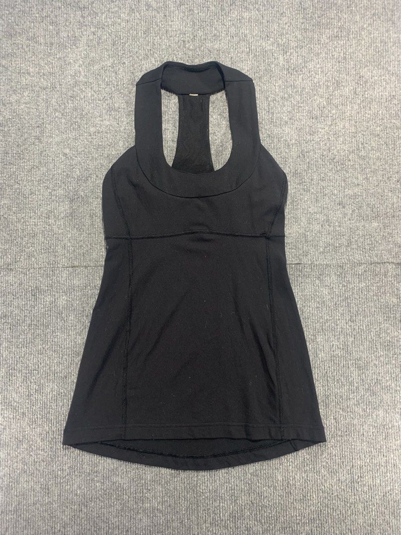 Lululemon Scoop Neck Tank (Category: Sleeveless) located in Dumaguete. Submitted by dailywear6200 (Listing ID 1466875337, Image 2). Description: Lululemon Scoop Neck Tank Dot 4 Width 13 Length 25.5 Excellent condition Need wash only.
