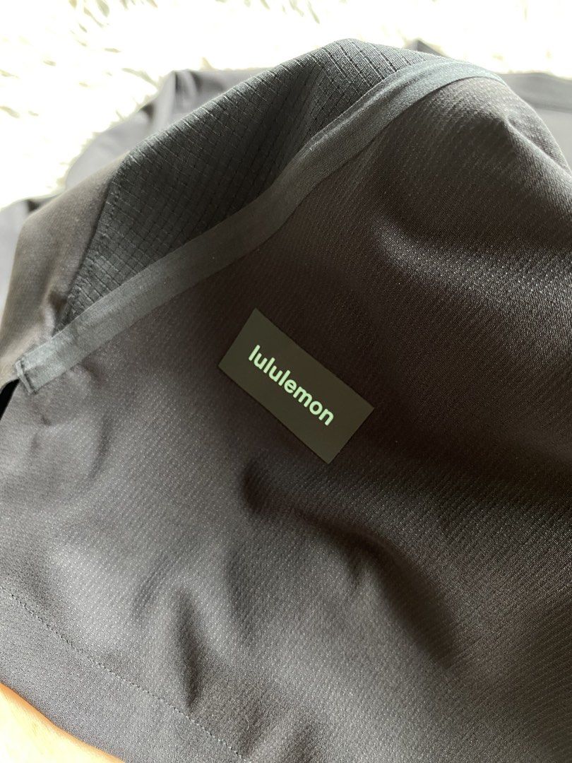 Lululemon shirt (Category: Tshirts & Polo Shirts ) located in Malaybalay. Submitted by marjurielo67547 (Listing ID 1466857389, Image 3). Description: .