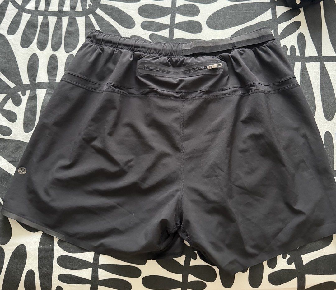 Lululemon Shorts (Category: Activewear) located in Quezon City. Submitted by _cjbarrera (Listing ID 1466790937, Image 2). Description: .