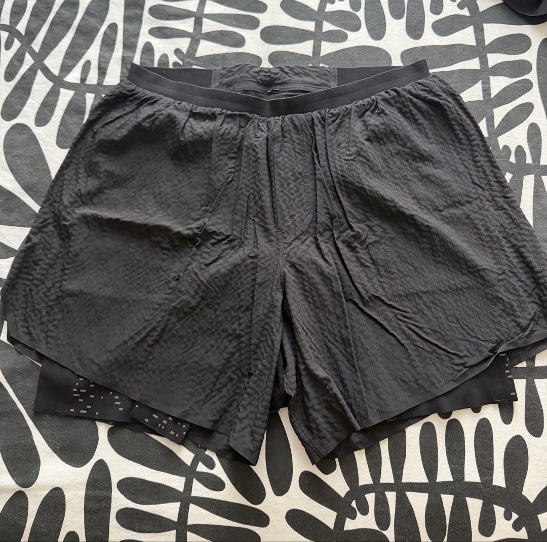 Lululemon Surge Lined Short 6” Special Edition (Category: Activewear) located in Quezon City. Submitted by _cjbarrera (Listing ID 1466790854, Image 1). Description: .