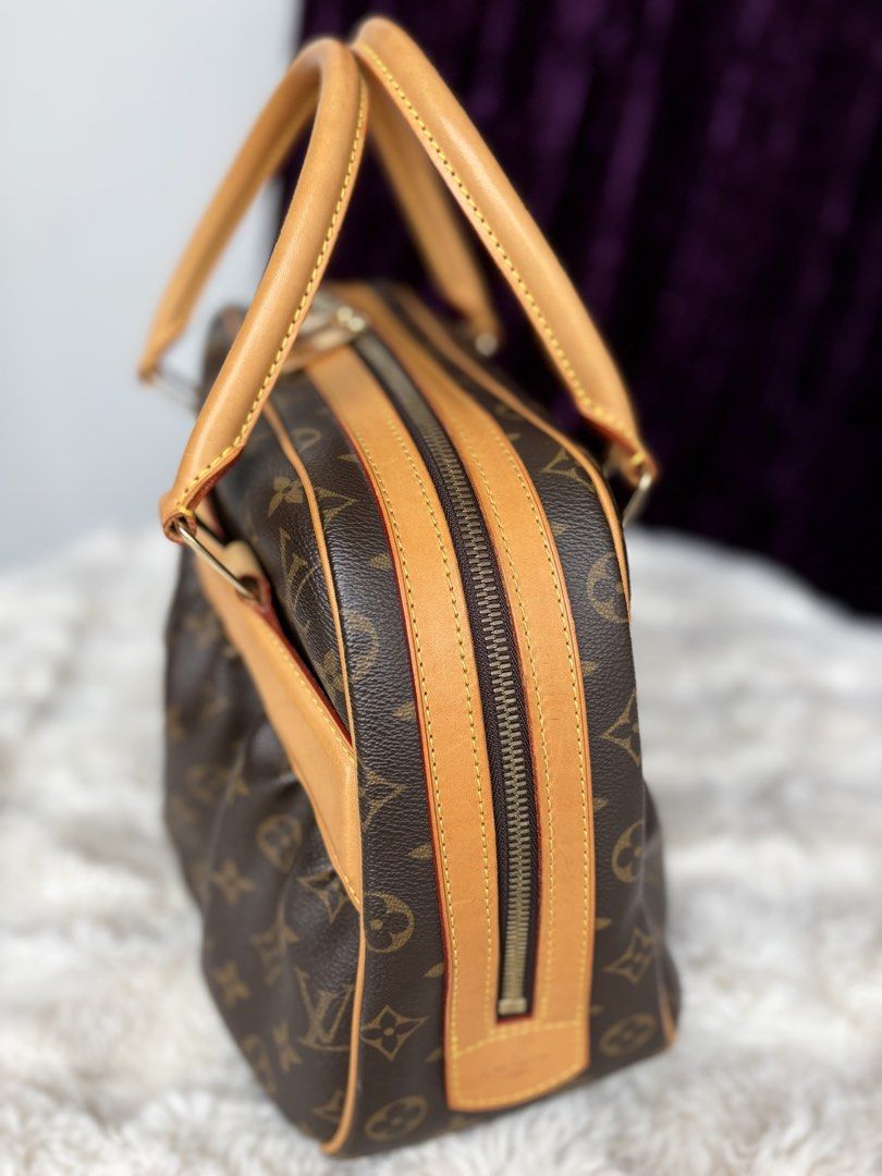 Lv mizi pm mono (Category: Luxury Bags & Wallets) located in Quezon City. Submitted by luxuryamethystph (Listing ID 1466875545, Image 3). Description: .
