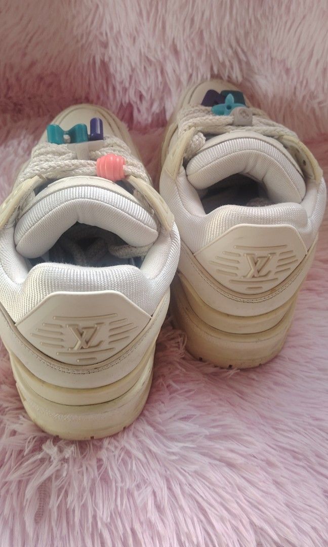 LV trainer maxi low white (Category: Sneakers) located in Balayan. Submitted by pinkyshawt (Listing ID 1466777749, Image 3). Description: Need wash See every picture Coded Batangas location Shipping J&T or lalamove +sf.