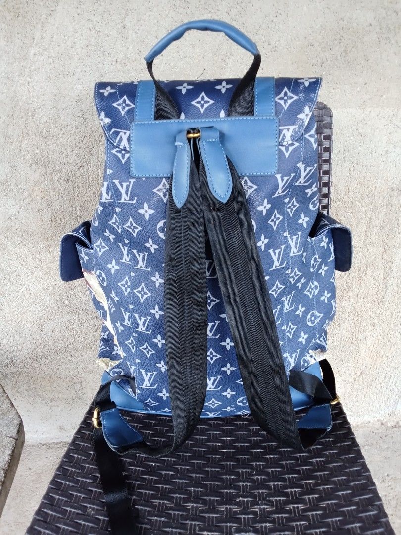 LV TRAVEL BAG XL (Category: Backpacks) located in Vinzons. Submitted by gracecollectionsph09 (Listing ID 1466914074, Image 2). Description: GOOD CONDITION SIGN OF USE MERON PAYMENT FIRST BICOL LOCATION.
