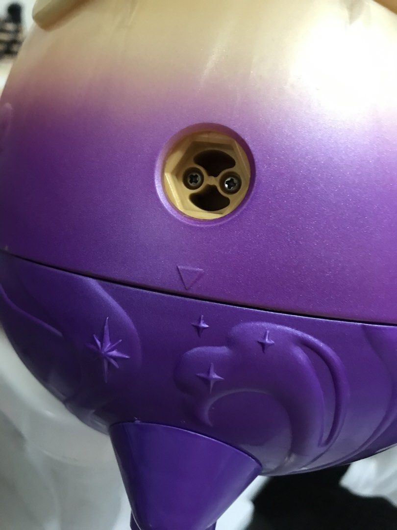 Magic Mixies cauldron (Category: Interactive Toys) located in Balete No 2. Submitted by troyesybang (Listing ID 1466813667, Image 3). Description: No charger unit only.