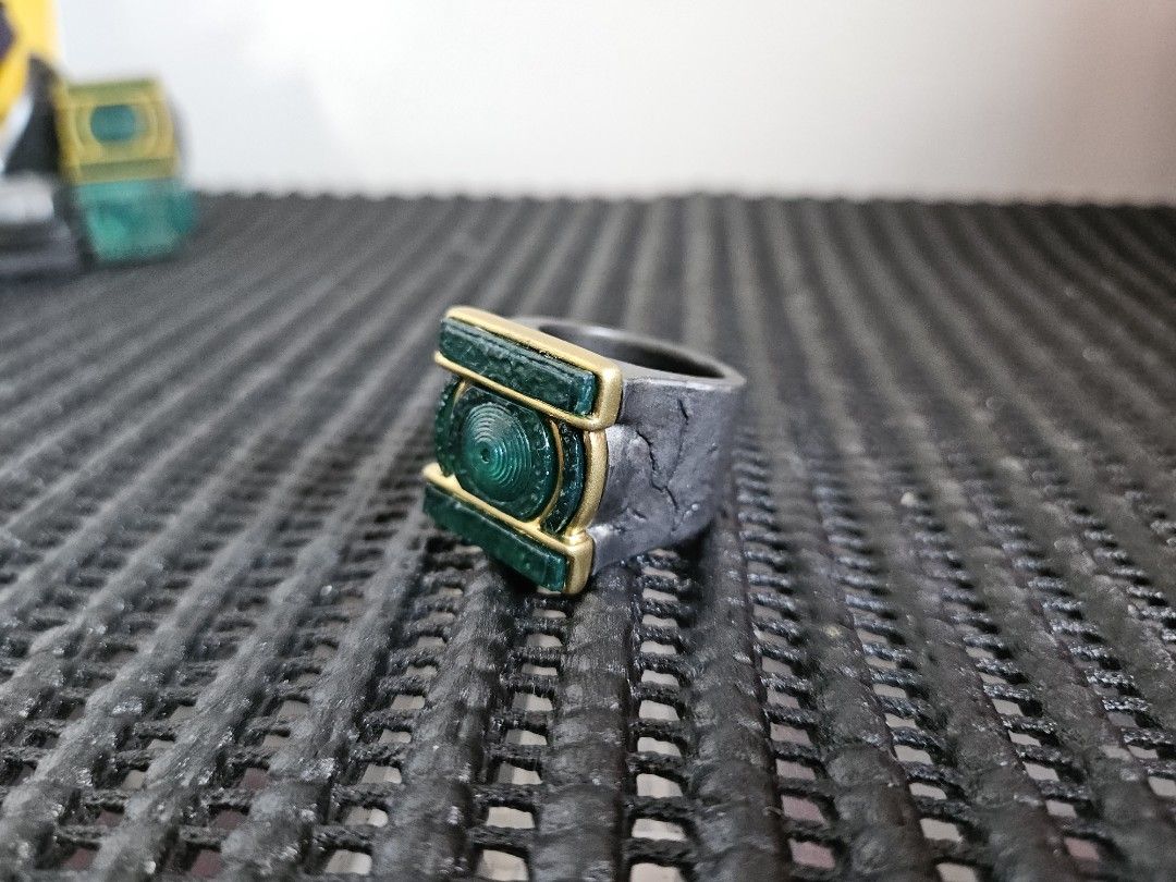 Magnetic LED HBO Green Lantern Ring (Category: Character Goods) located in Antipolo. Submitted by jes924 (Listing ID 1466813417, Image 2). Description: Hal Jordan & John Stewart Lantern Ring Personal copy (21.55 diameter, US 12) Resin printed Magnetic LED WYSIWYG Can provide more pictures Other sizes, DM if interested!.