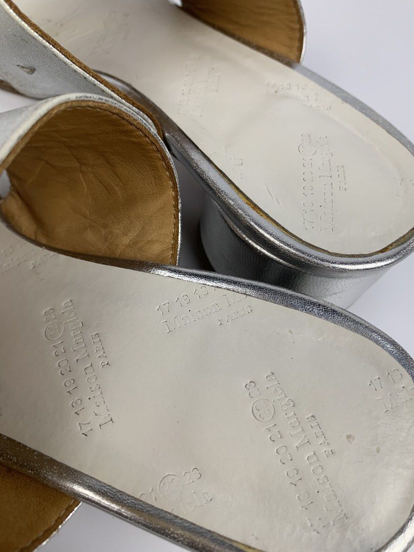 Maison Margiela - Metallic Leather Tabi Toe-ring Mule (Category: Sneakers & Footwear) located in Bacolod City. Submitted by heldatelier_ (Listing ID 1466810584, Image 3). Description: •Verygood Condition •Authentic •Tagged: 35 |22CM Heel height: 1.5” •Flaw: Signs of wear on the metallic area ( It Adds Character to the item ) THIERRY MUGLER JEAN PAUL GAULTIER JPG HELMUT LANG ALEXANDER MCQUEEN CAROL CHRISTIAN POELL KIKO KOSTADINOV DOLCE & GABBANA D