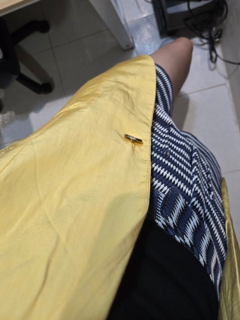 Mango Yellow Blazer (Category: Coats, Jackets and Outerwear) located in Manila. Submitted by silentphoenix.799537 (Listing ID 1466818604, Image 3). Description: .