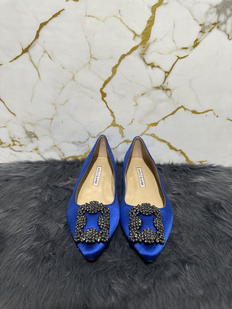 Manolo Blahnik flat (Category: Flats & Sandals) located in Marikina City. Submitted by georgiaprelovestuff (Listing ID 1466883618, Image 1). Description: size 37 .