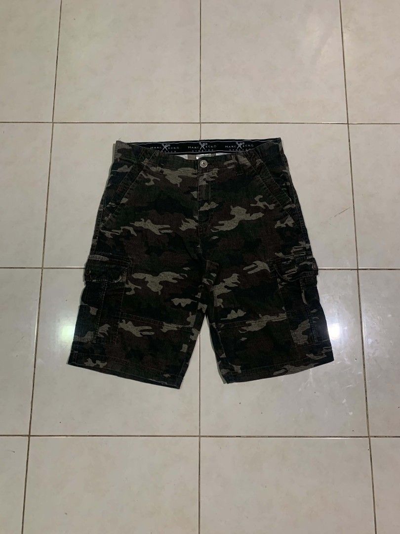 Mark Ecko Camouflage Cargo Jorts (Category: Shorts) located in Dipolog. Submitted by ethrifttt (Listing ID 1466940452, Image 2). Description: Mark Ecko Camouflage Cargo Jorts 36w (measured) x 22.5 L 14t x 11LO excellent condition, sign of usage only (not noticeable) need wash only.
