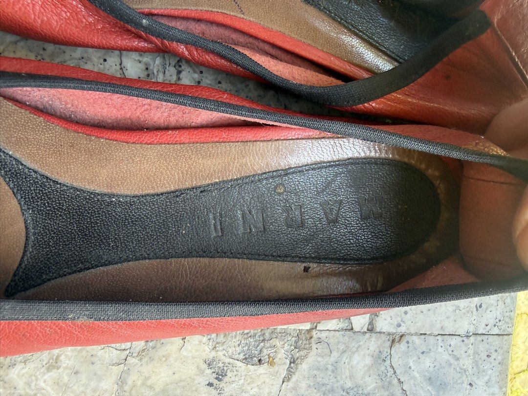 MARNI COMFY GLATS SANDALS (Category: Others) located in Angeles City. Submitted by migs_font29 (Listing ID 1466794269, Image 2). Description: nice.