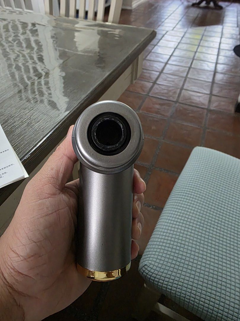 Massage Gun (Category: Massage Devices) located in Paranaque City. Submitted by stamford.woodleigh (Listing ID 1466787444, Image 3). Description: .
