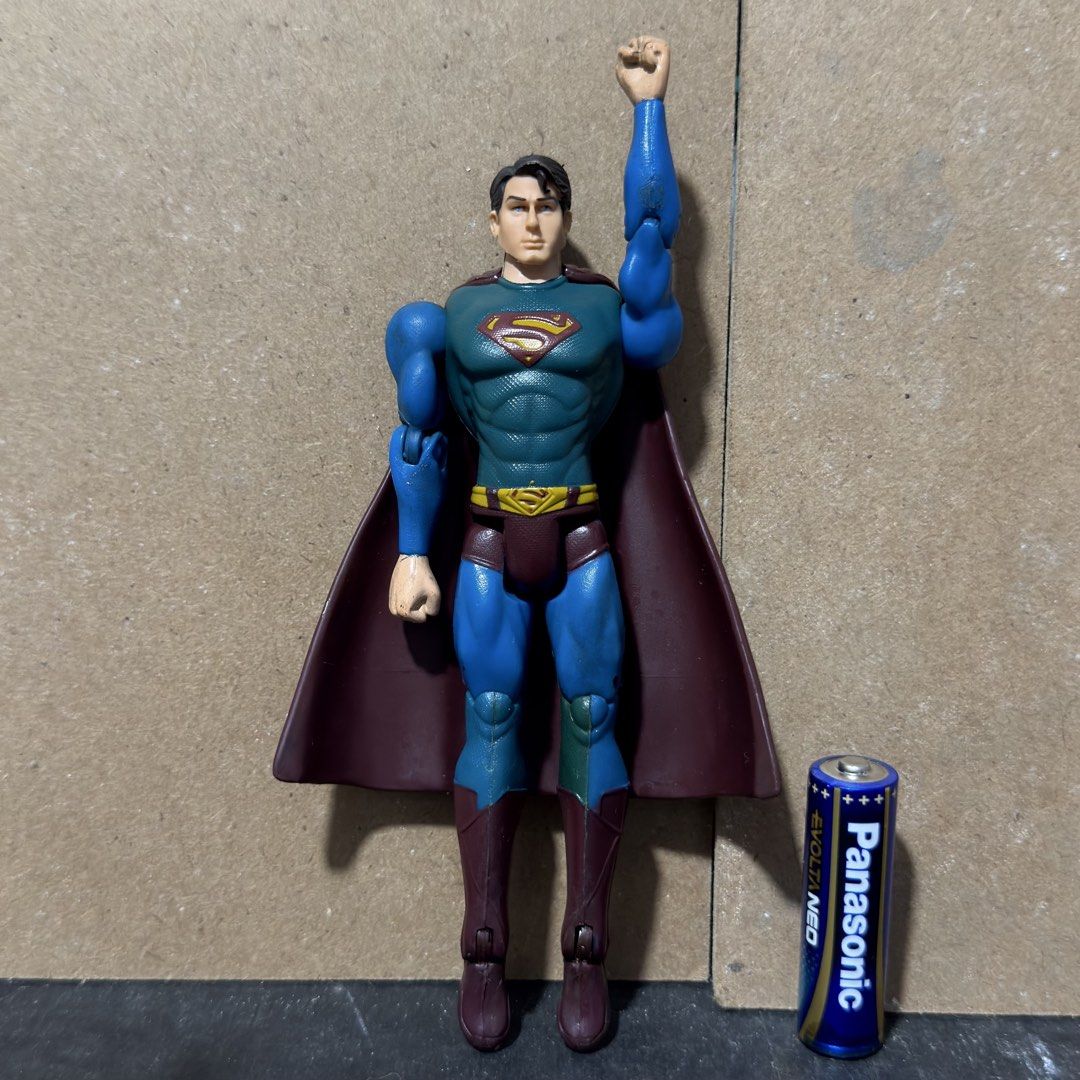 Mattel DC Superman Action Figure 2005 (Category: Figurines & Statues) located in Cuyapo. Submitted by blacksheepshop (Listing ID 1466779411, Image 1). Description: .