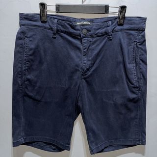 (Category: ) located in . Submitted by jdwinthriftsshopph (Listing ID 1466789537, Image 1). Description: .