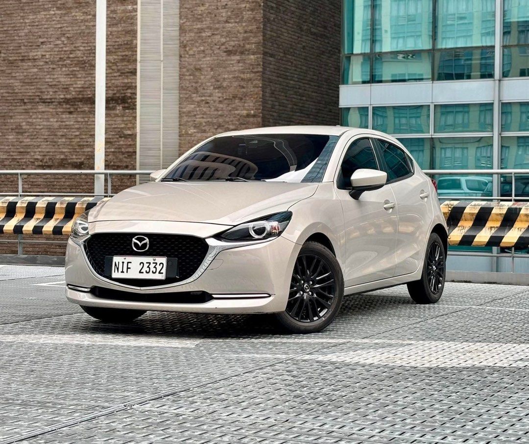 Mazda 2 Hatchback‼️🔥 Auto (Category: Used Cars) located in Makati City. Submitted by maby_latido05 (Listing ID 1466914584, Image 2). Description: NEW UNIT 🙂 2022 MAZDA 2 Hatchback 1.5 Gas AT‼️🔥 -Subject for Financing Approval- *CASH OUT: P 106K* (chattel fee and insurance included) *Monthly Amortization* 4 years : Php 22,083.- 3 years : Php 26,631.- 2 years : Php 36,857.- ✅FREE OBD Scanning ✅FREE Transfer of Ownership ✅FREE Detailing ✅FREE Ban