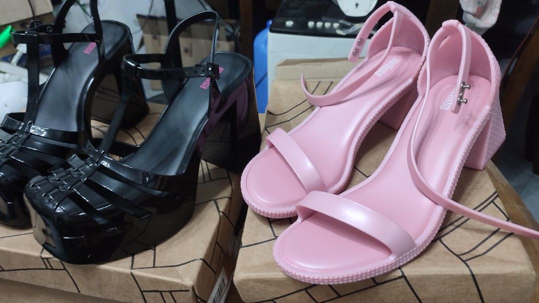 Melissa Jelly Platform Heels Black (Category: Heels) located in Muntinlupa City. Submitted by calmdeer.658cb4_gem (Listing ID 1466774750, Image 2). Description: - Black platform heels with caged design and chunky block heel - Great statement shoes for any occasion - Check photos for detailed condition - brand new, unworn - slight issue in the back -with box -6k+ orig price in website.
