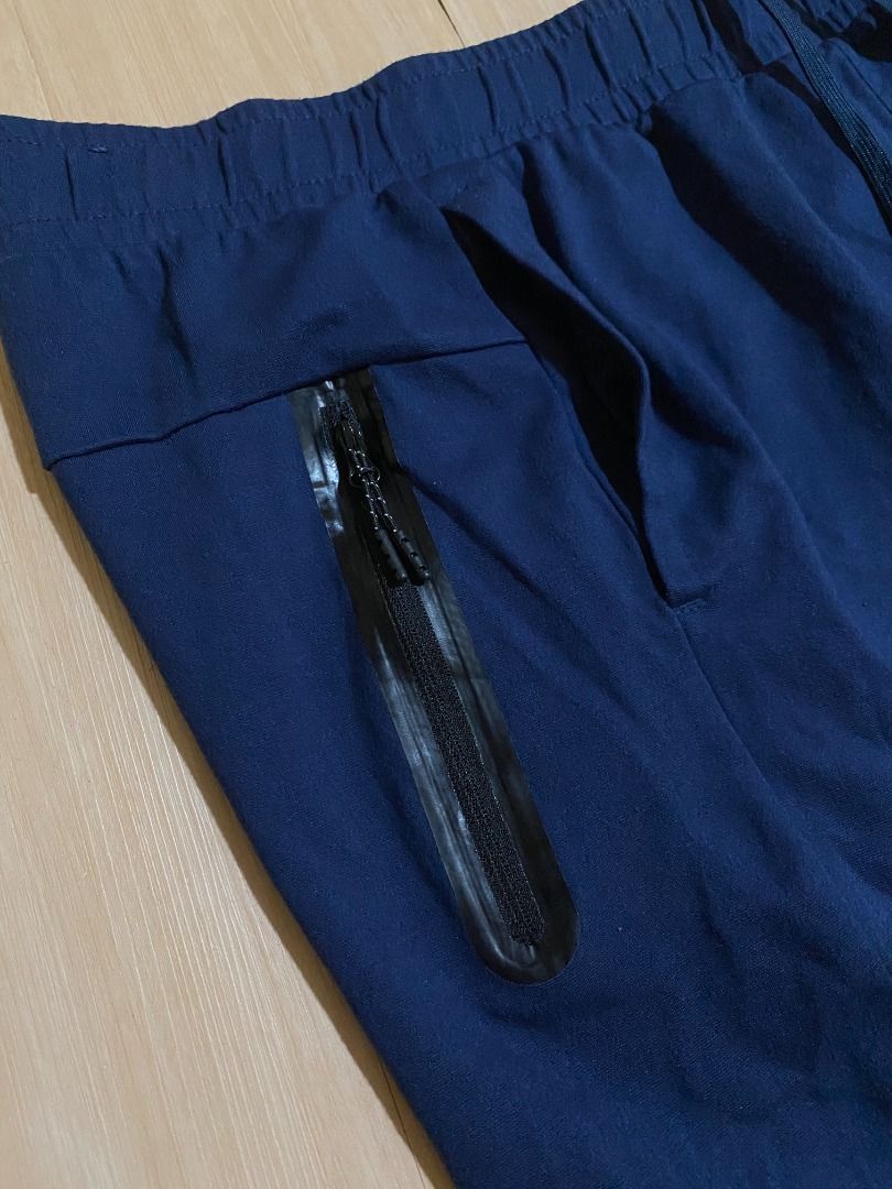 Member's Mark Tech Fleece Active Sweat Shorts (Category: Shorts) located in Cadiz. Submitted by thespotcdz (Listing ID 1466825363, Image 2). Description: Medium on tag Waist 30-32 Length 18" Good as new.