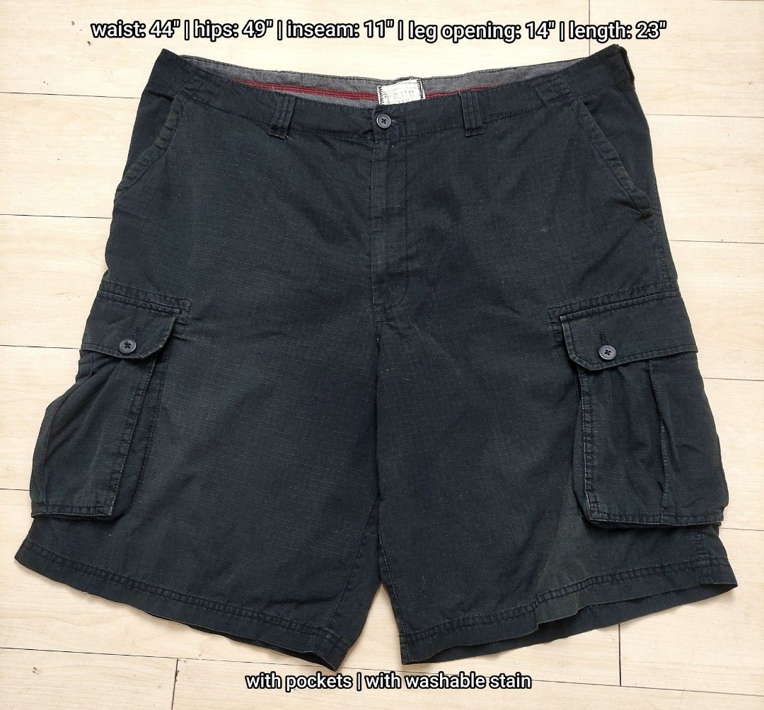 Mens Black Short Shorts (Category: Shorts) located in Caloocan City. Submitted by happystar.e0dc1b (Listing ID 1466809053, Image 1). Description: ⚠️PLEASE CLICK THE IMAGE TO SEE THE SIZE⚠️ FB PAGE: IPPEUNI AGASSI Location: Caloocan City ❌ No haggling ❌ No when worn ❌ No "more pics" ❌ No flaws, unless stated ❌ Request for specific measurements of neck, arm, shoulder etc will not be entertained.