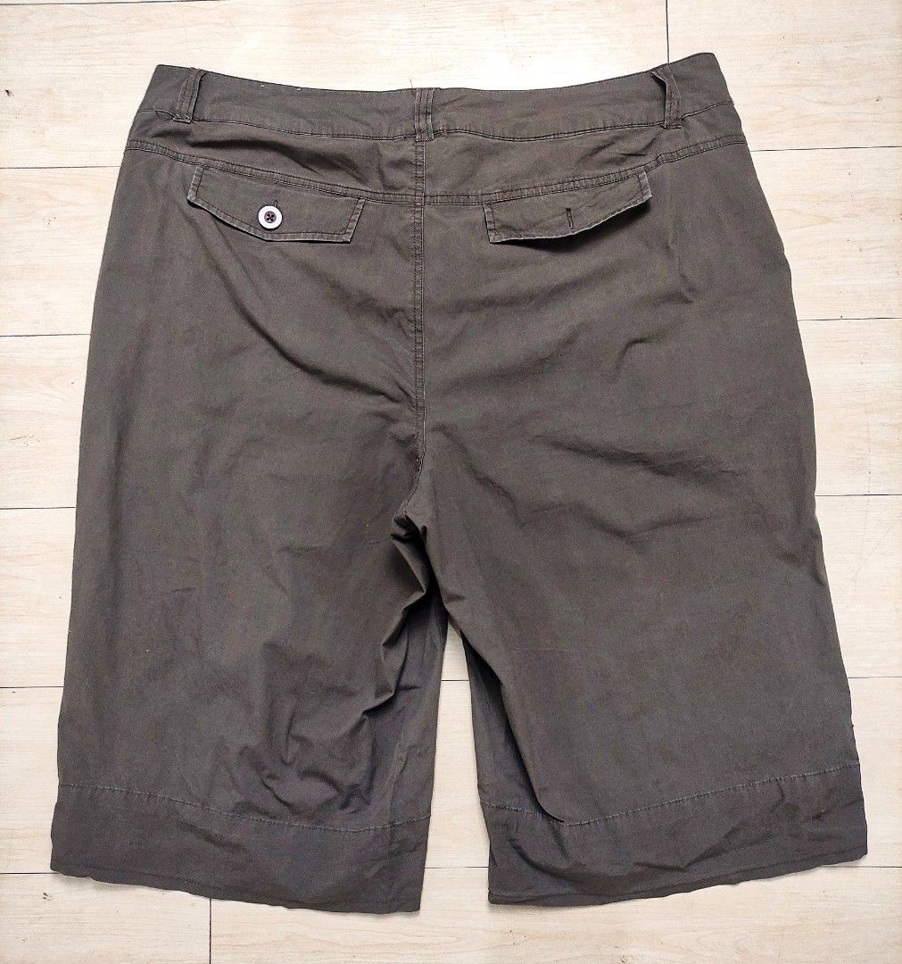 Mens Brown Tokong Short Shorts (Category: Shorts) located in Caloocan City. Submitted by happystar.e0dc1b (Listing ID 1466808921, Image 2). Description: ⚠️PLEASE CLICK THE IMAGE TO SEE THE SIZE⚠️ FB PAGE: IPPEUNI AGASSI Location: Caloocan City ❌ No haggling ❌ No when worn ❌ No "more pics" ❌ No flaws, unless stated ❌ Request for specific measurements of neck, arm, shoulder etc will not be entertained.