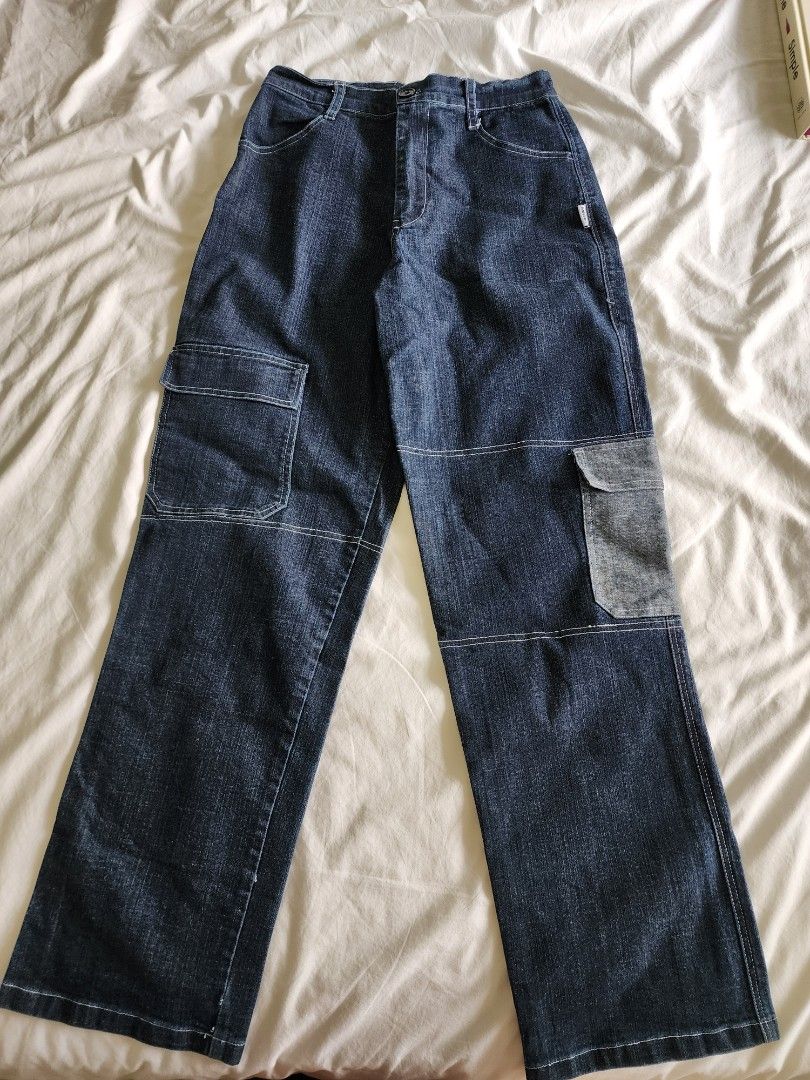 Meraki Dark Wash Patch Jeans (Category: Jeans) located in Cebu City. Submitted by groovefunknsoul (Listing ID 1466848391, Image 2). Description: Dark Wash stretchy wide straight leg denim! really love this pair of jeans but no longer fits me 😔 Can fit S-M, waist 25-27.