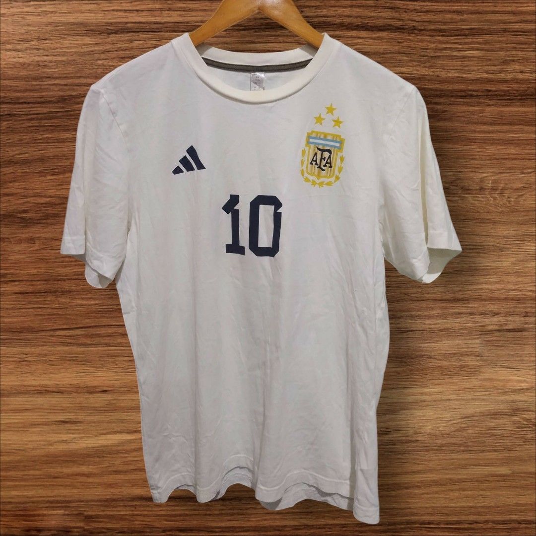 Messi AFA Jersey shirt (Category: Tshirts & Polo Shirts ) located in Manila. Submitted by the.good.thrift (Listing ID 1466917842, Image 2). Description: AUTHENTIC ADIDAS MESSI SIZE LARGE.